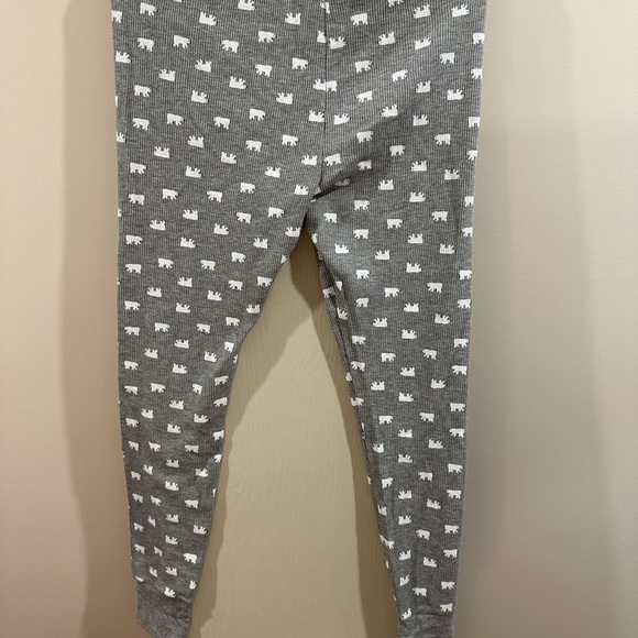Old Navy Gray Waffle Knit Lounge/Pajama Set with Polar  Bears - Picture 4 of 5